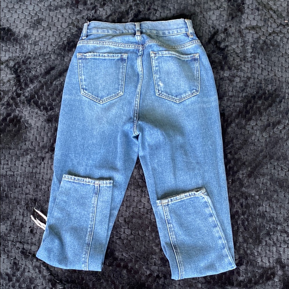 PacSun Blue Ankle Cropped Jeans with Distressed Knees 25 slim